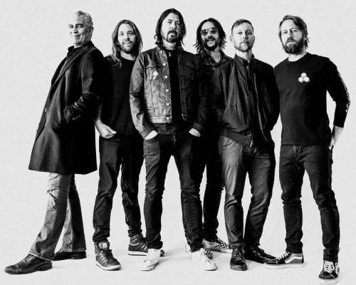 Foo Fighters Rocking Rocking Through the Decades: The Enduring Legacy of The Foo Fighters